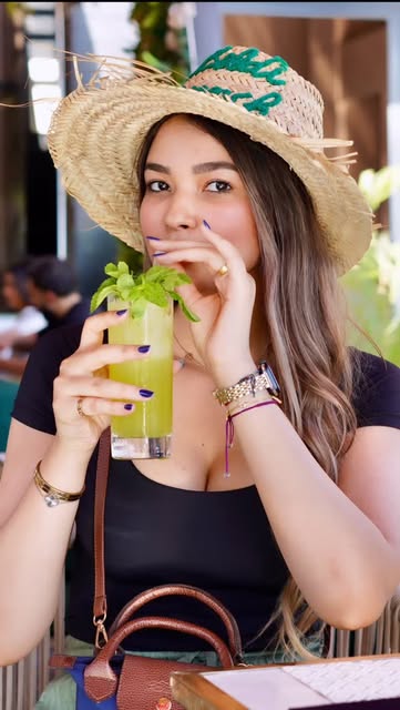 Mojito à la menthe sous le chapeau Beldi